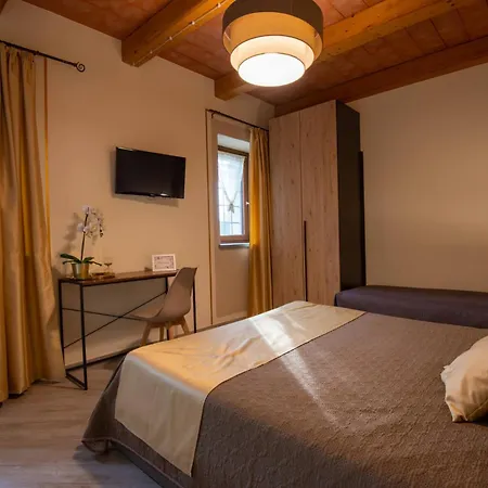 Amaranto 3* Cavour