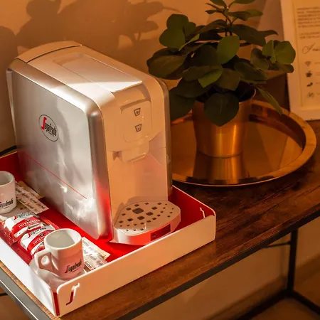 Amaranto Nocleg ze śniadaniem 3*